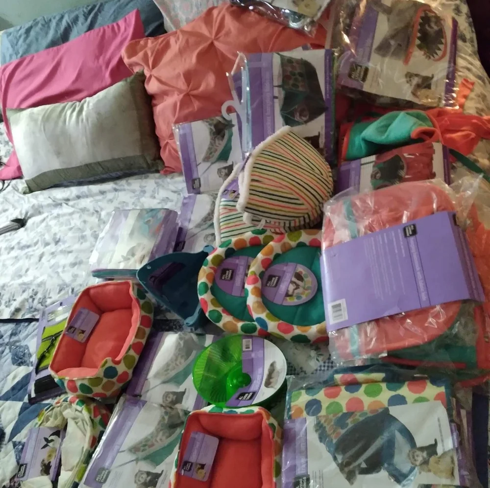 Animal supplies, cages, and food
